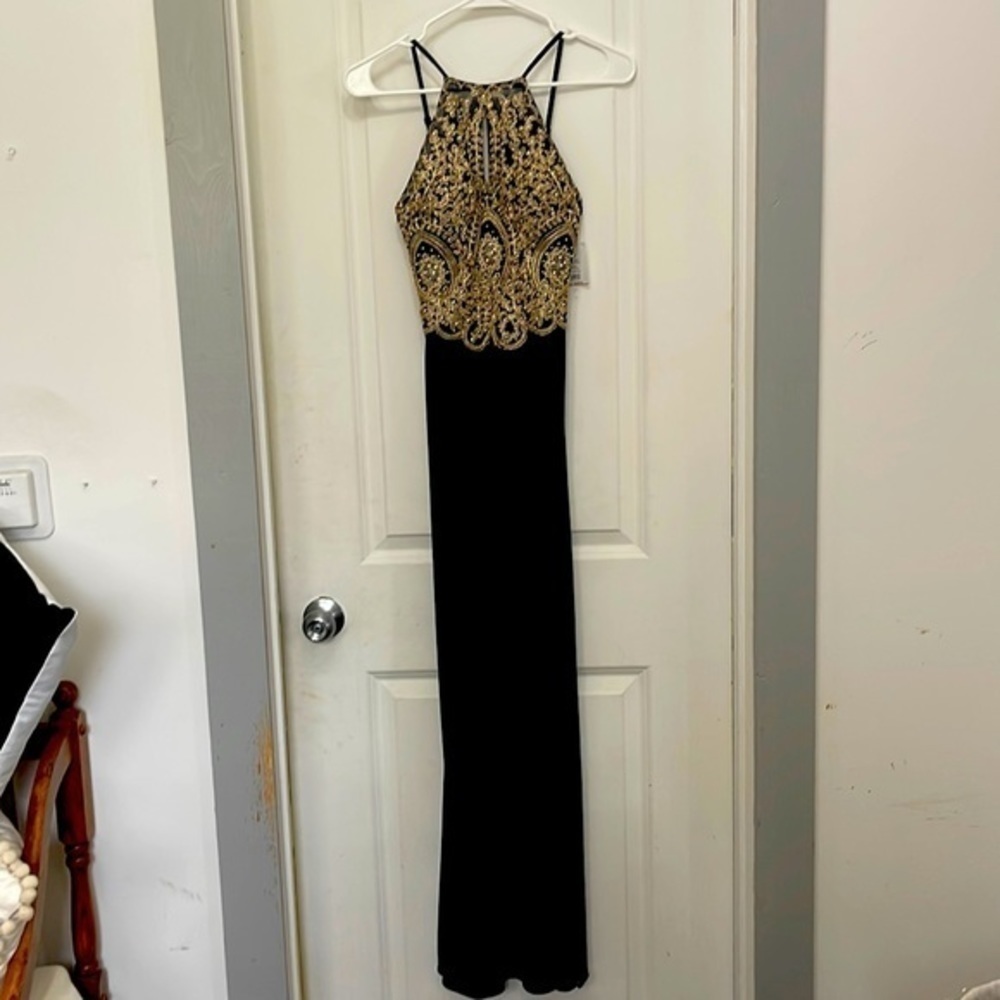 Blondie Nights Sequin Prom Dress / Evening Dress​​​​